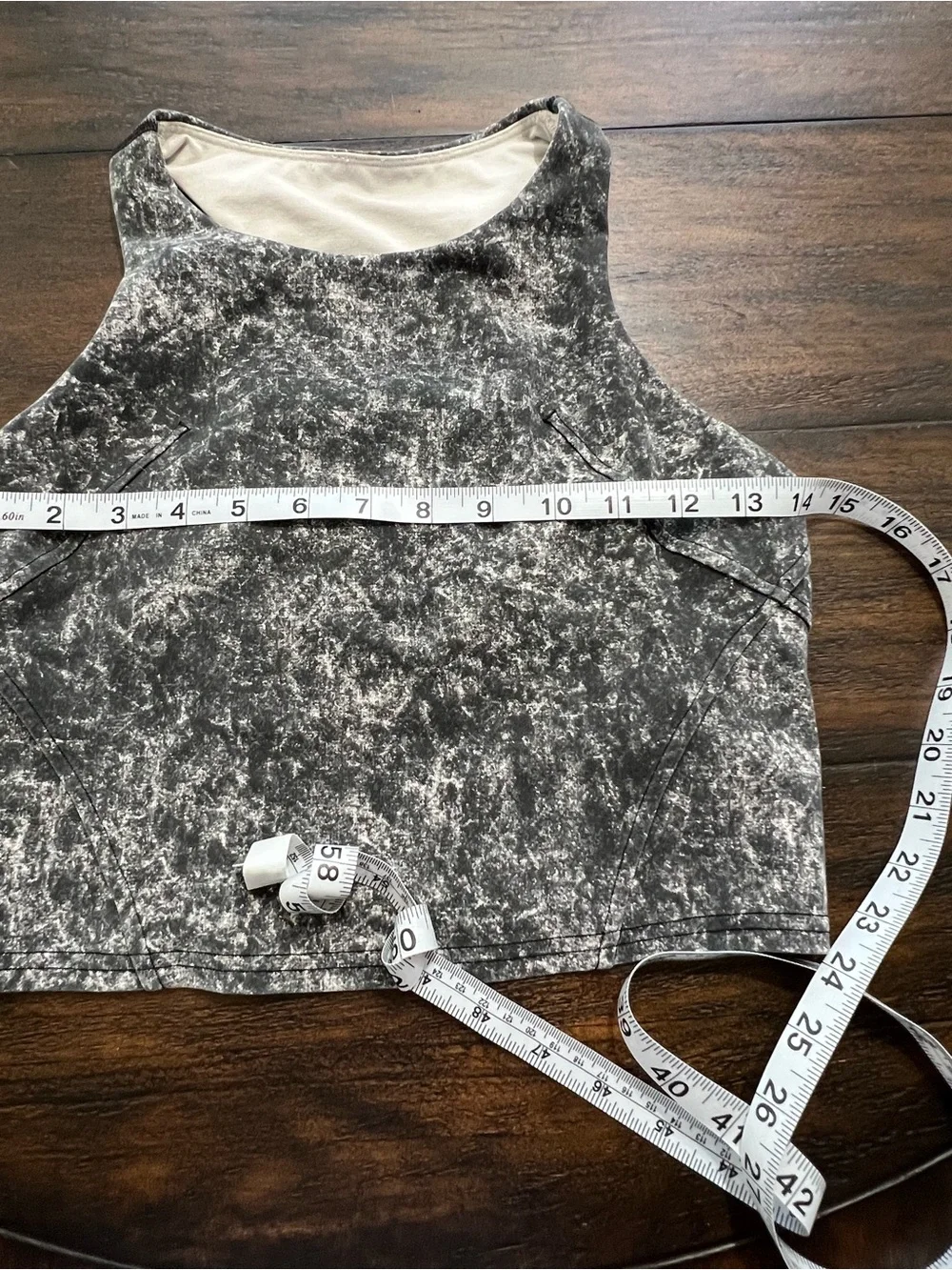 Lululemon Invigorate Training Tank Top Denim Wash Print White Opal Multi Size 6